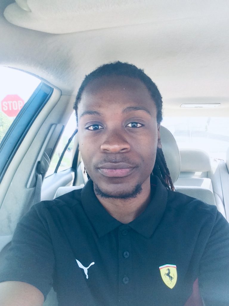 An Image of Ephraim Modise- Mostwana Entrepreneur - blogger