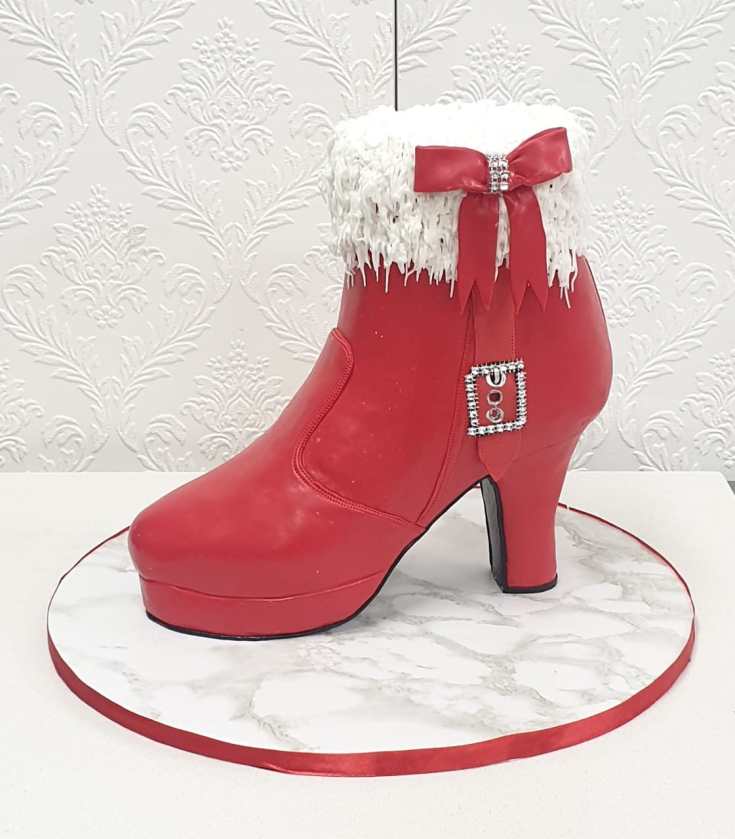 Sithembeni Zinyengere - Stileto cake